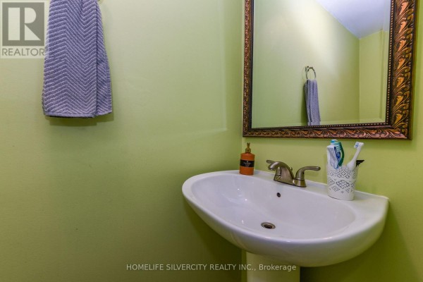 Primary Bedroom - 29 - 7255 Dooley Drive, Mississauga, ON L4T2S7 Photo 4