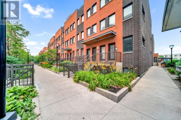Kitchen - 29 - 869 Wilson Avenue, Toronto, ON M3K0A4 Photo 4