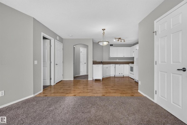 Kitchen - #29 150 Edwards Dr Sw, Edmonton, AB T6X1M4 Photo 3
