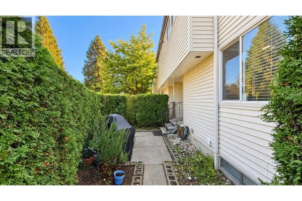 29 3417 E 49th Avenue, Vancouver, BC V5S1M1 Photo 3