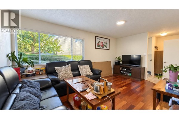29 3417 E 49th Avenue, Vancouver, BC V5S1M1 Photo 4