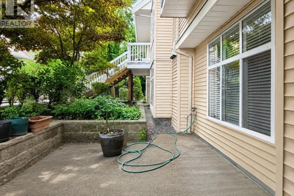 29 7128 Stride Avenue, Burnaby, BC V3N1T5 Photo 5