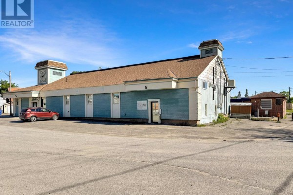 29 Byng Avenue, Kapuskasing, ON, photo 2