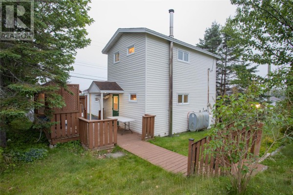 Utility room - 29 Cabot Avenue, Whitbourne, NL A0B3K0 Photo 2