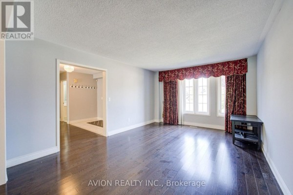Study - 29 Charrington Crescent, Markham, ON L3R0R2 Photo 4