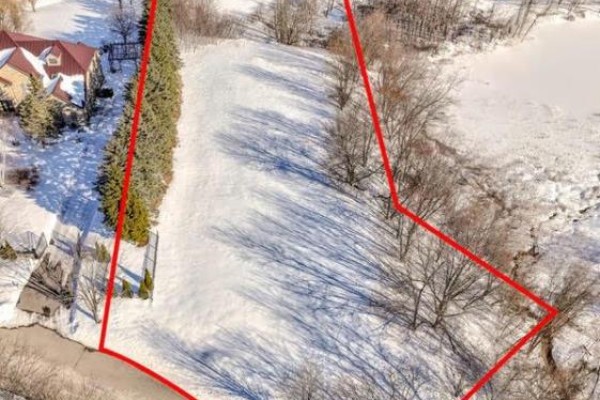 29 Country Heights Drive, Richmond Hill, ON L4E3M8 Photo 4