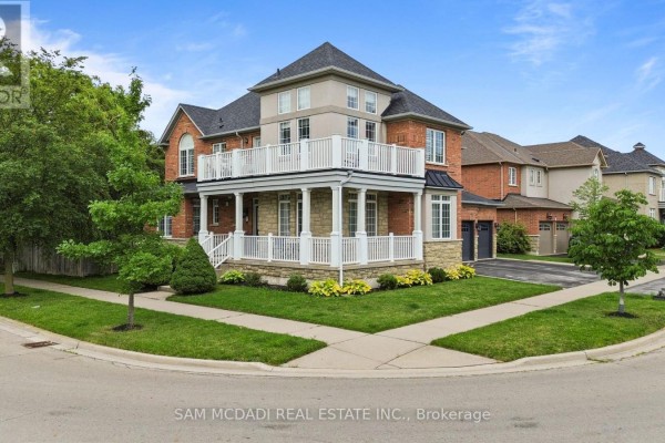 29 Delrosa Way, Hamilton, ON, photo 2