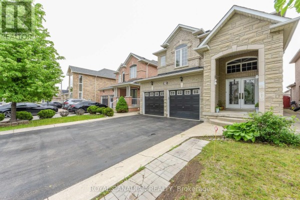 Family room - 29 Dewside Drive, Brampton, ON L6R3B7 Photo 2