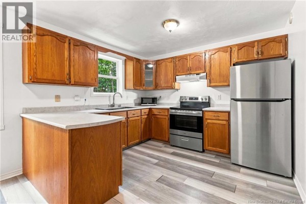 Bath (# pieces 1-6) - 29 Glenview Court, Riverview, NB E1B4X7 Photo 5