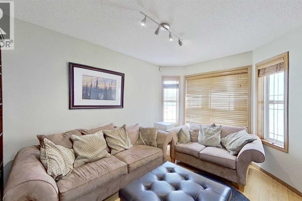 2pc Bathroom - 29 Harvest Glen Link Ne, Calgary, AB T3K4N1 Photo 3