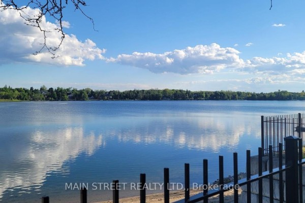 29 Hawaiian Circle, Whitchurch Stouffville, ON, photo 2