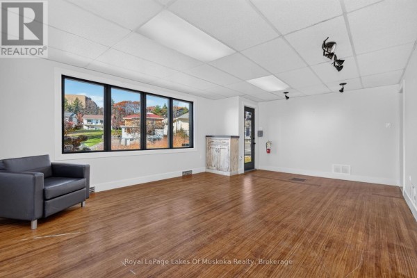 29 King William Street, Huntsville, ON P1H1X6 Photo 5