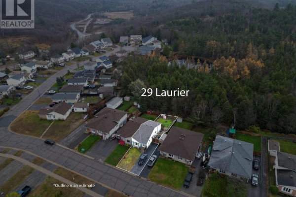 29 Laurier Rd, Elliot Lake, ON, photo 2