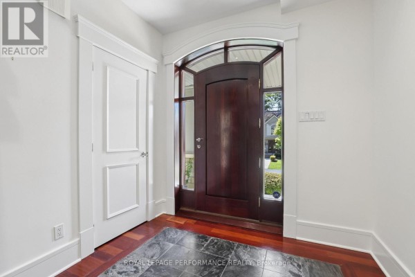 29 Mackinnon Road, Ottawa, ON K1M0G4 Photo 4