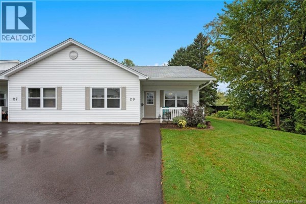29 Maple Trail Lane, Riverview