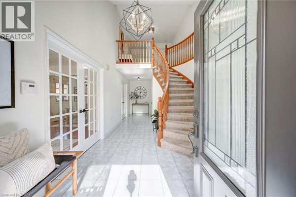 29 Napoleon Drive, Stoney Creek, ON, photo 2