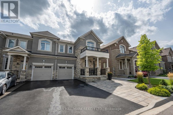 29 Ness Drive, Richmond Hill, ON L4S0J8 Photo 2
