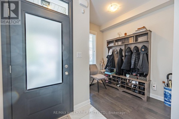29 Ness Drive, Richmond Hill, ON L4S0J8 Photo 4