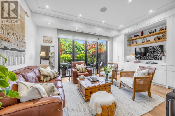 29 Oaklands Avenue, Toronto, ON, photo 3