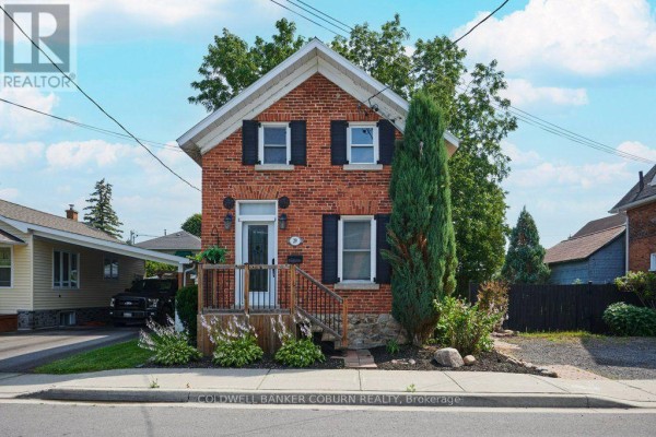 29 Ontario Street, South Dundas, ON K0C1X0 Photo 2