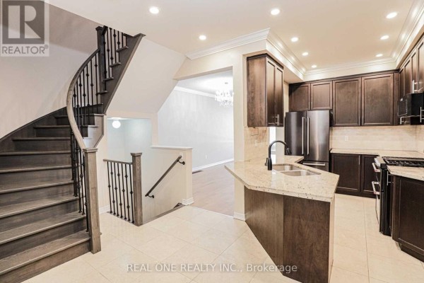 29 Poetry Drive, Vaughan, ON L4H3P8 Photo 5