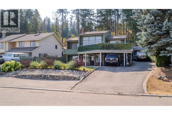 4pc Bathroom - 29 Preston Crescent, Enderby, BC V4Y4C5 Photo 4