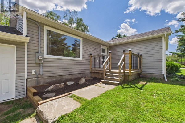 29 Queen Street, Sundridge, ON P0A1Z0 Photo 3