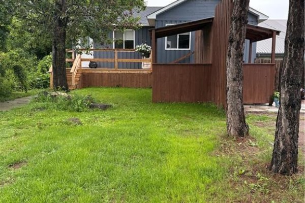 29 Railway Avenue, Pointe Du Chene, NB, photo 2