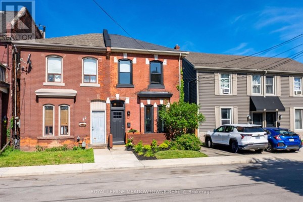 29 Railway Street, Hamilton, ON, photo 2