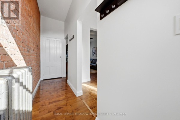 Bedroom - 29 Railway Street, Hamilton, ON L8R2R4 Photo 5