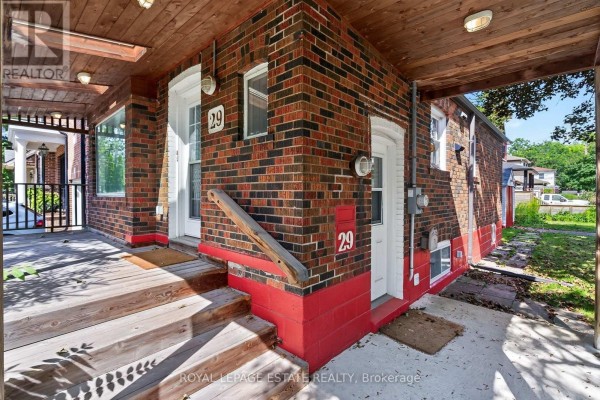 Dining room - 29 Red Deer Avenue, Toronto, ON M1N2Z1 Photo 2