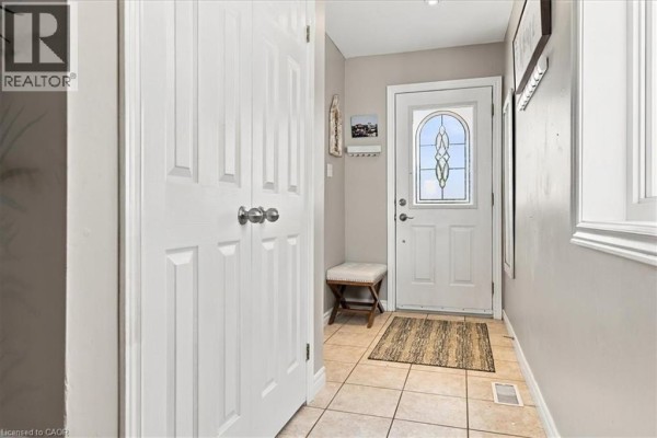 Bedroom - 29 Slater Court, Waterdown, ON L8B0K8 Photo 5