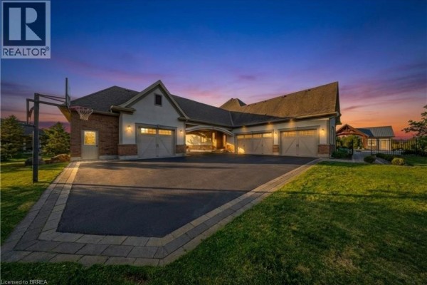 29 Wallace Court, Brantford, ON, photo 3