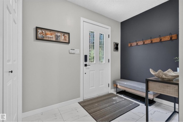 Kitchen - 29 Welland Cr, St  Albert, AB T8N3W3 Photo 3