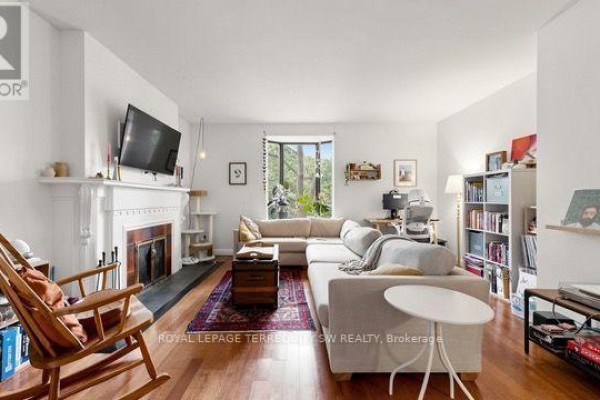 29 Winchester Street, Toronto, ON, photo 2