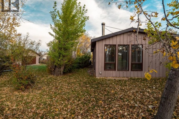 Laundry room - 290 S 300 E, Raymond, AB T0K2S0 Photo 5