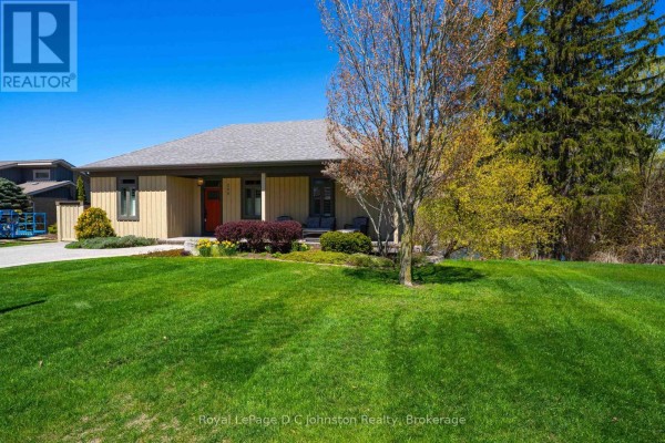 290 Saugeen Street, Saugeen Shores, ON, photo 3