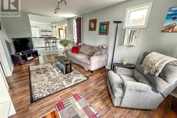 290 Vancouver Street, London East, ON, photo 3