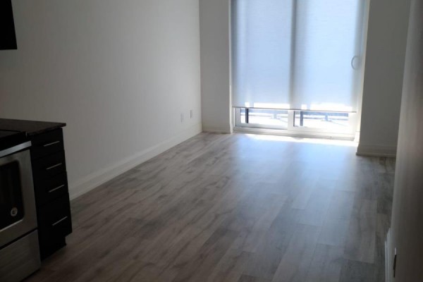 Kitchen - 2901 - 3600 Highway 7 Road, Vaughan, ON L4L0G7 Photo 3