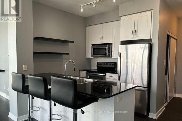 Kitchen - 2902 - 4065 Brickstone Mews, Mississauga, ON L5B0G3 Photo 3