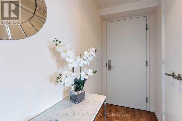 Primary Bedroom - 2902 - 5 St Joseph Street, Toronto, ON M4Y1J6 Photo 4