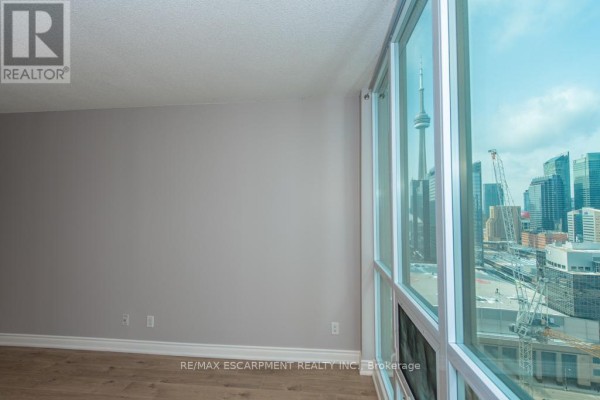 Bathroom - 2903 - 16 Yonge Street, Toronto, ON M5E2A1 Photo 5
