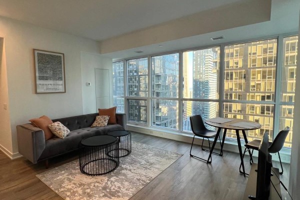 2903 - 327 King Street W, Toronto, ON, photo 2
