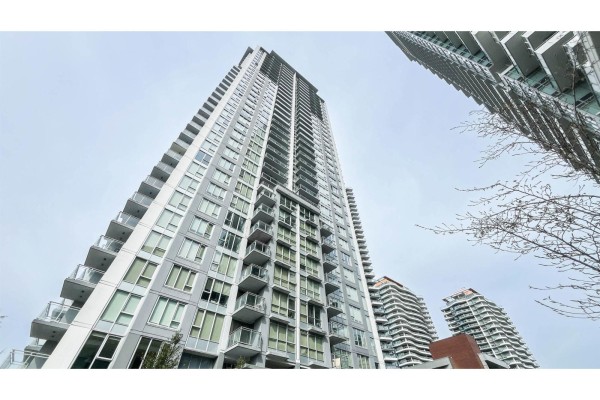 2903 13325 102a Avenue, Surrey, BC V3T0J5 Photo 4
