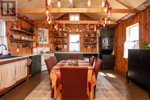 Kitchen - 2903 Wild Harbour Road, Mount Stewart, PE C0A1T0 Photo 2
