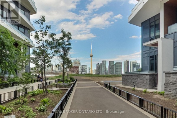 Primary Bedroom - 2904 - 50 Ordnance Street, Toronto, ON M6K0C9 Photo 4