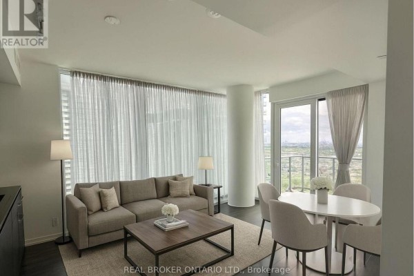 2905 - 1000 Portage Parkway, Vaughan, ON L4K0L1 Photo 2