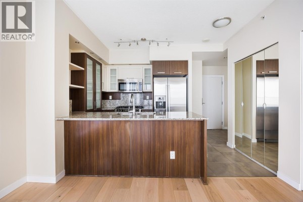 2905 2980 Atlantic Avenue, Coquitlam, BC V3B0G2 Photo 4