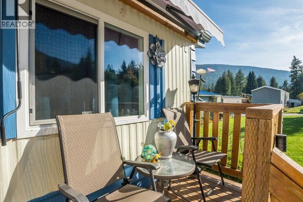 Kitchen - 2905 Lower Six Mile Road Unit# 10, Nelson, BC V1L6L7 Photo 5