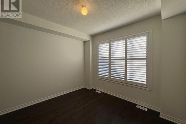 Den - 2905 Starlight Drive, Pickering, ON L1X0S1 Photo 4
